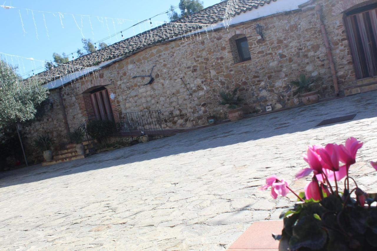 Ponte Calatrasi Agriturismo Roccamena Eksteriør bilde