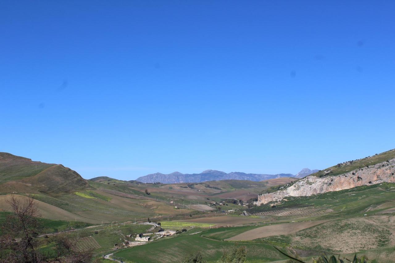 Ponte Calatrasi Agriturismo Roccamena Eksteriør bilde