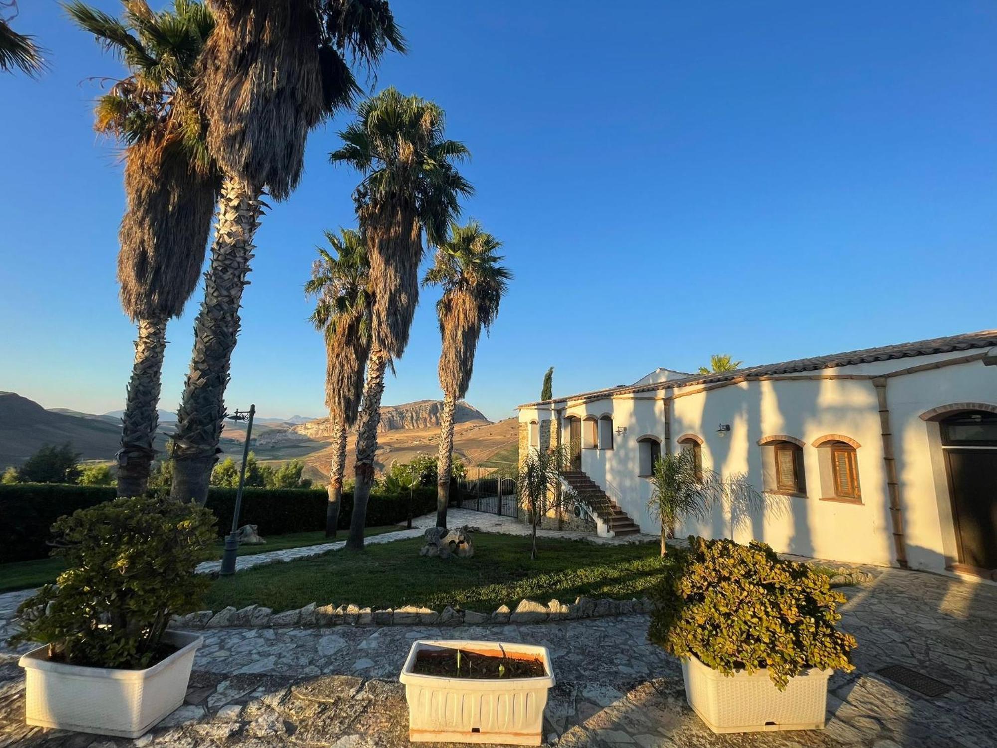 Ponte Calatrasi Agriturismo Roccamena Eksteriør bilde